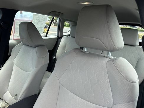 Certified 2026 Toyota Corolla Cross L FWD image 20