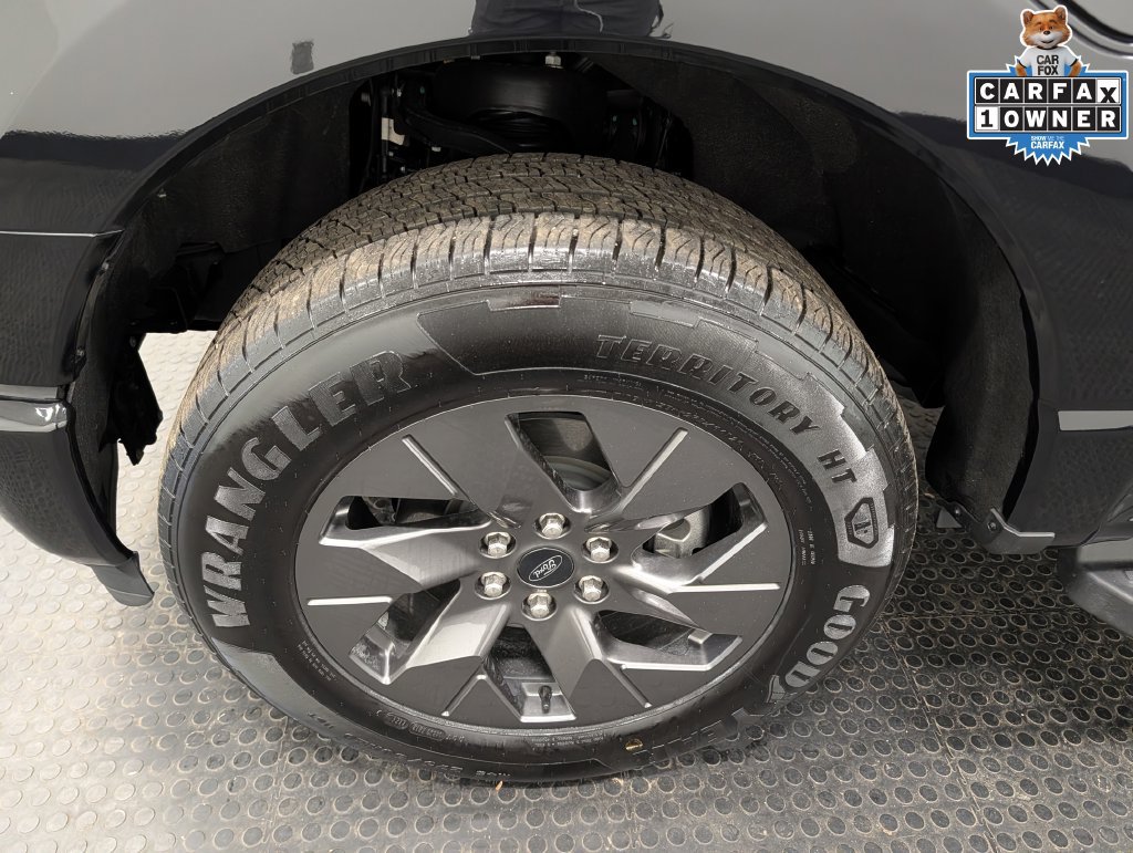 Used 2024 Ford F150 Lightning XLT AWD/4WD image 8