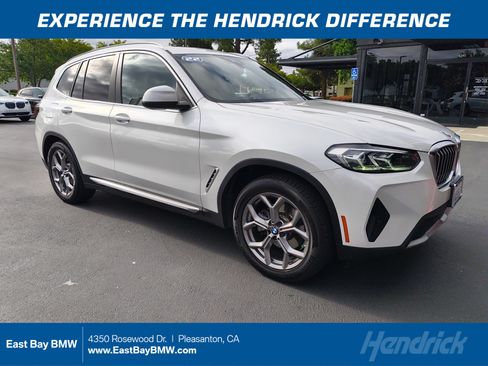 Used 2022 BMW X3 xDrive30i w/ Convenience Package w/ZPA AWD/4WD image 1