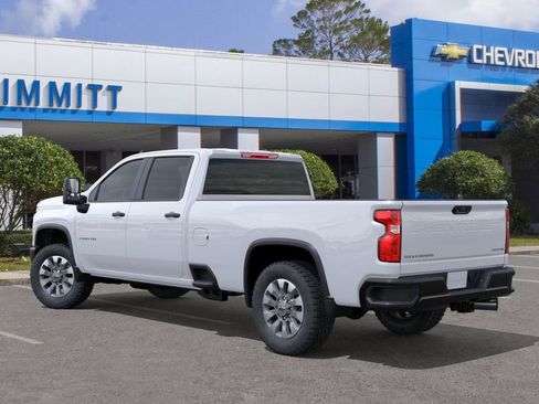 New 2026 Chevrolet Silverado 2500 Custom w/ Custom Value Package image 3