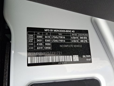 New 2025 Mercedes-Benz Sprinter 2500 image 21