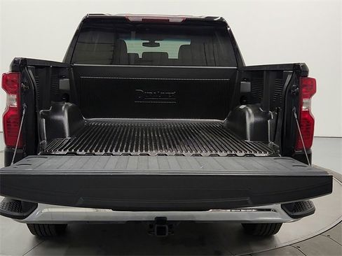 Used 2022 Chevrolet Silverado 1500 LT image 34