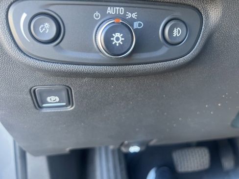 Used 2020 GMC Terrain SLT w/ Preferred Package image 13