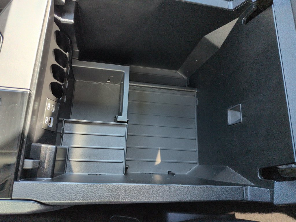 Used 2024 Toyota Tundra SR5 w/ SR5 Convenience Package AWD/4WD image 26