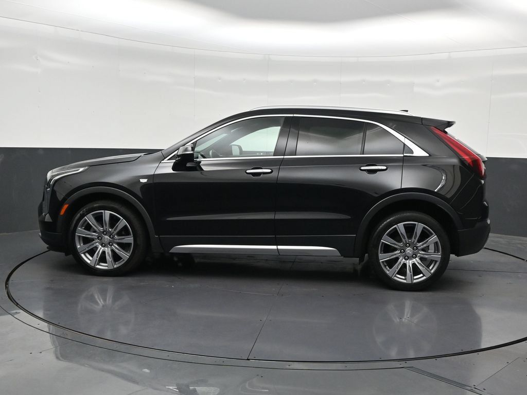 Used 2023 Cadillac XT4 Premium Luxury w/ Driver Assist Package FWD image 2