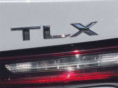 Certified 2022 Acura TLX w/ Technology Package image 13