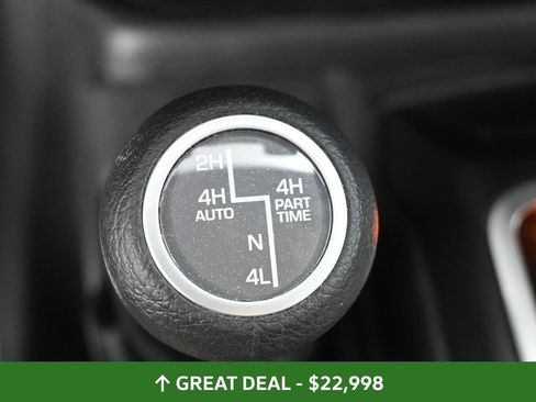 Used 2018 Jeep Wrangler Unlimited Sahara w/ Dual Top Group image 32