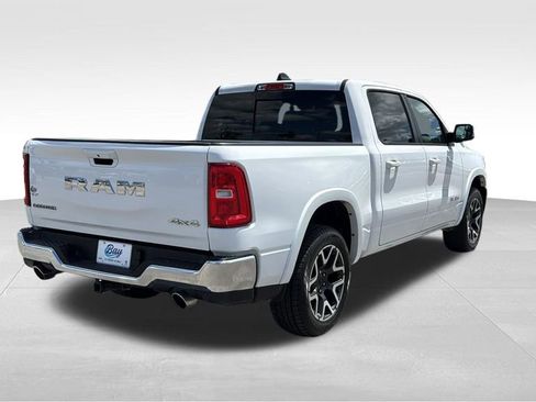 Used 2025 RAM 1500 Laramie AWD/4WD image 7