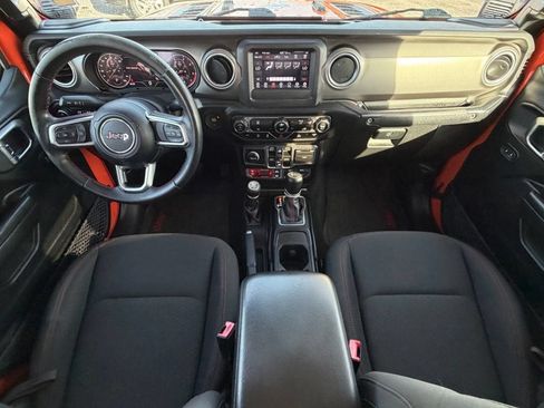 Used 2020 Jeep Gladiator Rubicon w/ LED Lighting Group AWD/4WD image 12