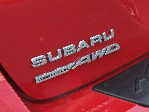 Used 2024 Subaru Crosstrek 2.0i Premium w/ Crosstrek Mirror Package AWD/4WD image 15