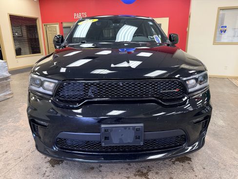 Used 2021 Dodge Durango SXT AWD/4WD image 2