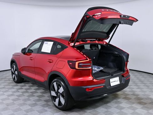 Certified 2023 Volvo C40 P8 Recharge Ultimate image 34