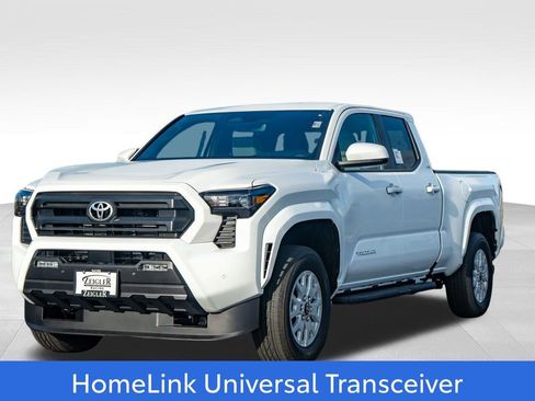 New 2025 Toyota Tacoma SR5 image 3