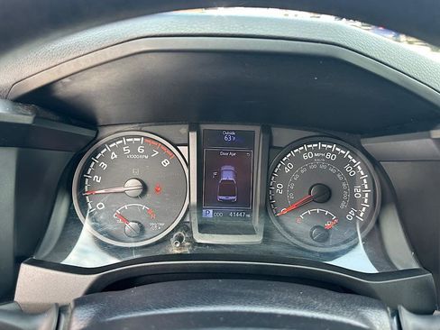 Certified 2021 Toyota Tacoma SR image 28