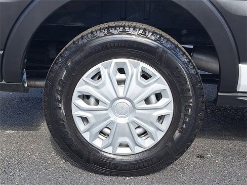 Used 2021 Ford Transit 150 Medium Roof image 7