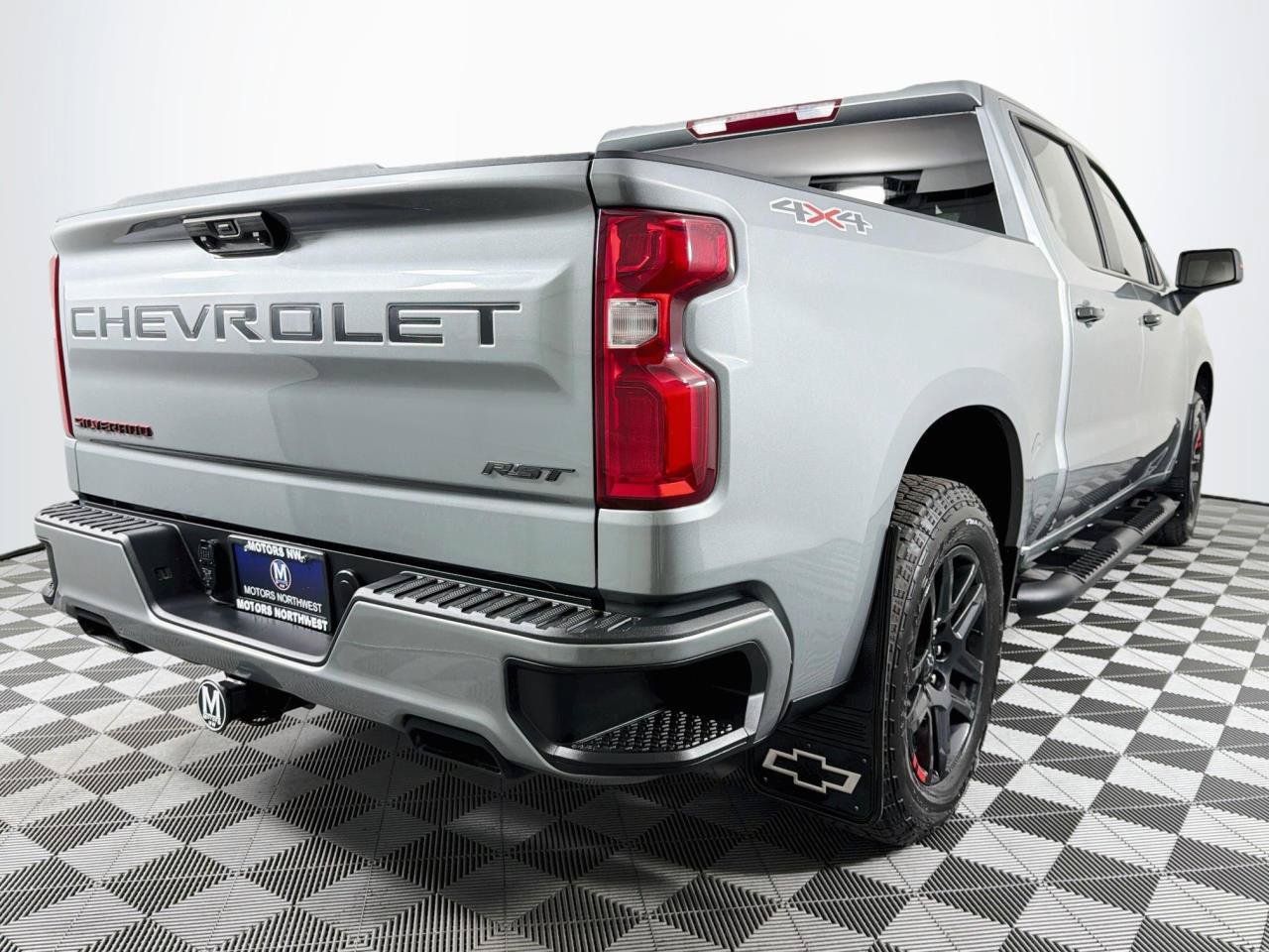 Used 2024 Chevrolet Silverado 1500 RST w/ Redline Edition AWD/4WD image 26