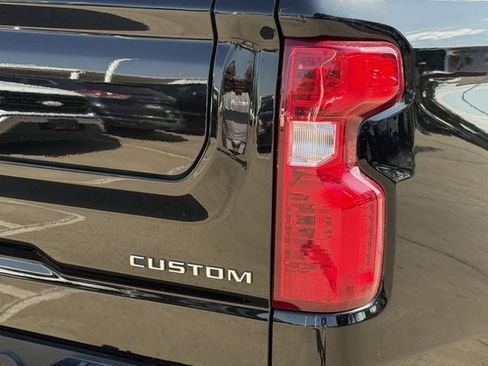 Used 2024 Chevrolet Silverado 1500 Custom RWD image 7