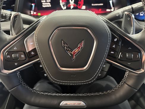 Used 2026 Chevrolet Corvette Z06 RWD image 17