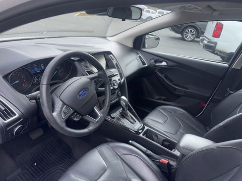 Used 2015 Ford Focus Titanium w/ Titanium Technology Package image 11