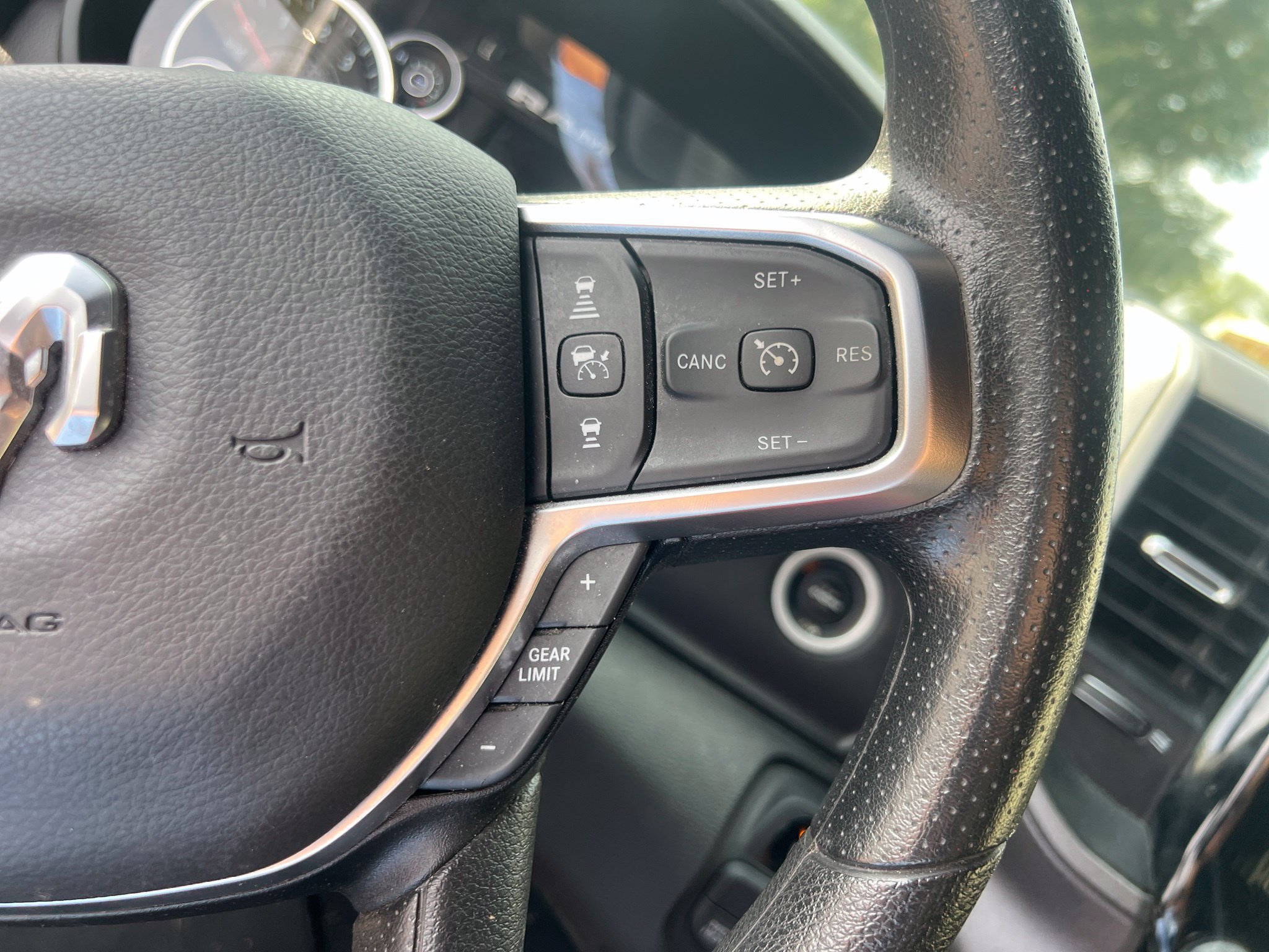 Used 2025 RAM 1500 Tradesman w/ Night Edition AWD/4WD image 18
