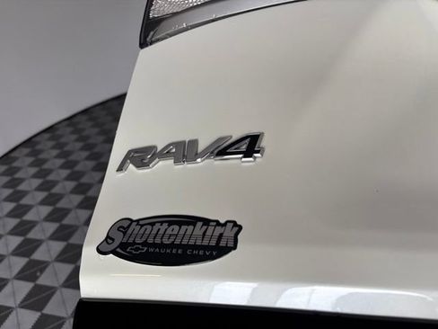 Used 2021 Toyota RAV4 XSE AWD/4WD image 27