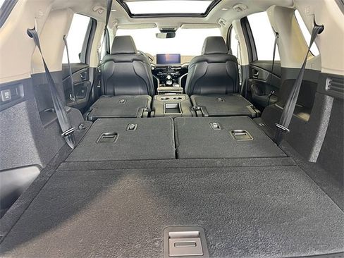 New 2026 Acura MDX SH-AWD image 36