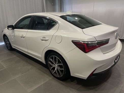 Used 2019 Acura ILX FWD image 4
