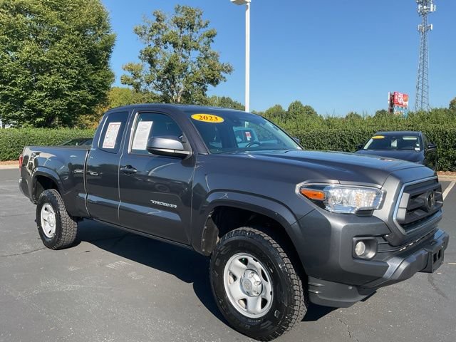 Used 2023 Toyota Tacoma SR5 RWD image 5