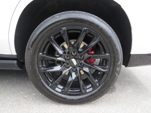 Certified 2024 Cadillac Escalade Sport Platinum w/ LPO, ONYX Package image 12