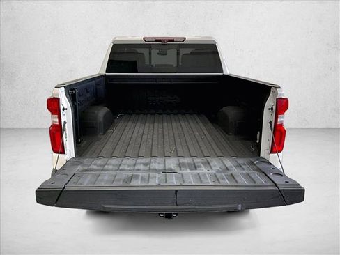 Used 2023 Chevrolet Silverado 1500 High Country w/ High Country Premium Package AWD/4WD image 30