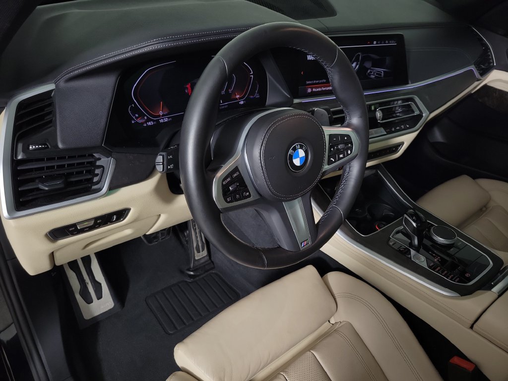 Used 2022 BMW X5 sDrive40i w/ M Sport Package RWD image 22