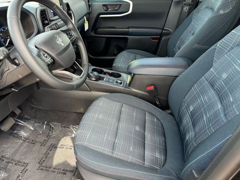 Used 2024 Ford Bronco Sport Heritage w/ Heritage Convenience Package image 18