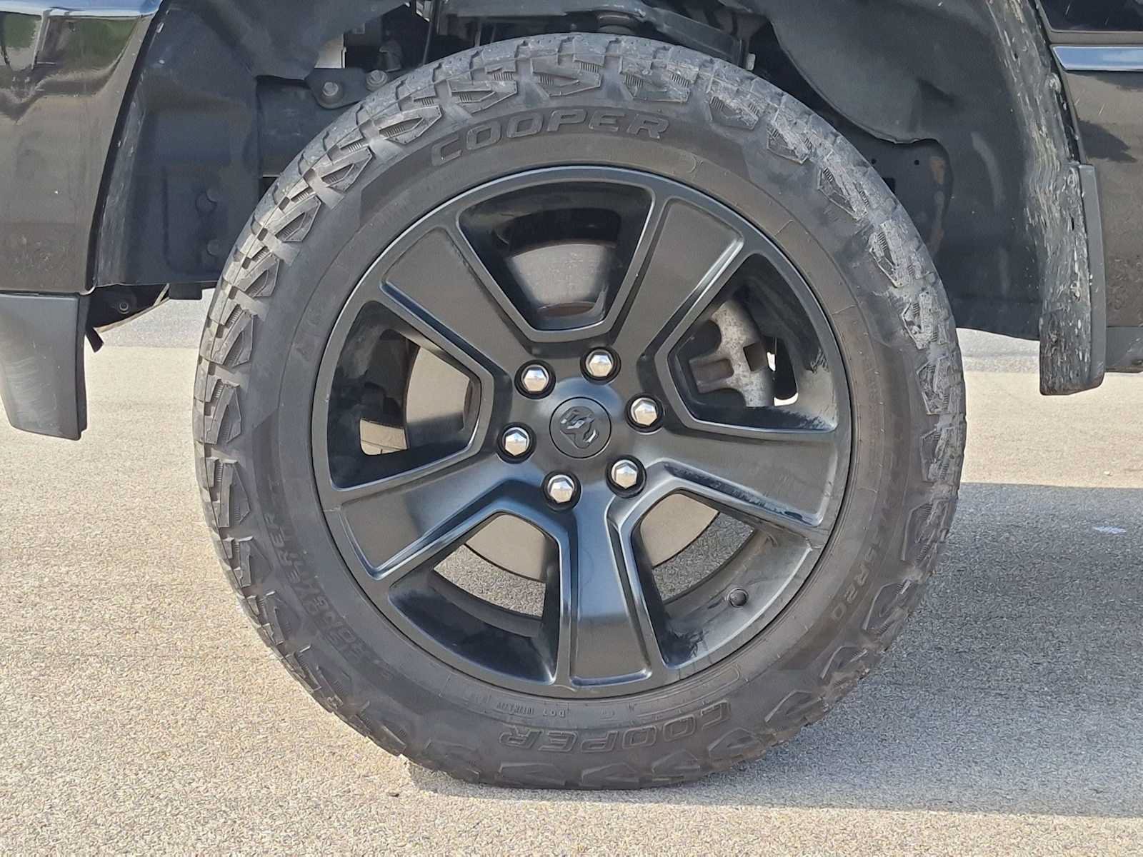 Used 2023 RAM 1500 Big Horn AWD/4WD image 14