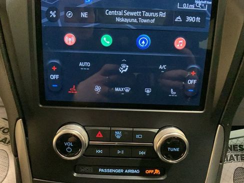 Certified 2022 Ford Edge SEL w/ Convenience Package image 42