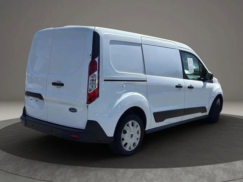 Used 2020 Ford Transit Connect XLT image 6