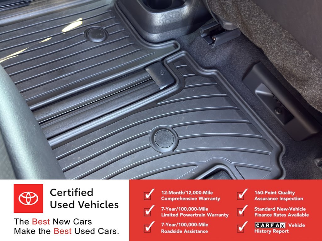 Used 2026 Toyota Sienna Limited AWD/4WD image 16