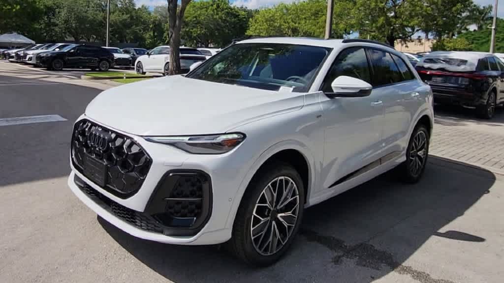 New 2026 Audi Q5 Premium Plus AWD/4WD image 3