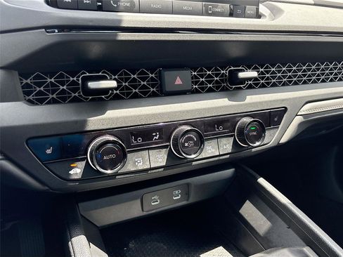 Certified 2024 Honda Accord EX image 17