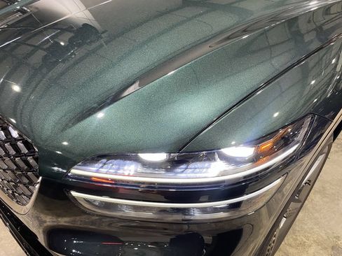 Used 2023 Genesis GV70 3.5T Sport w/ Sport Prestige Package AWD/4WD image 20