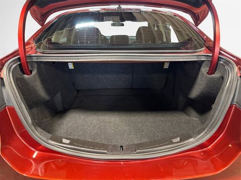 Used 2014 Ford Fusion SE w/ Equipment Group 201A image 25