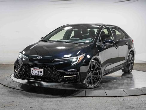 Certified 2024 Toyota Corolla SE w/ SE Premium Package FWD image 1