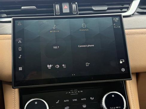Used 2022 Jaguar F-PACE S AWD/4WD image 21