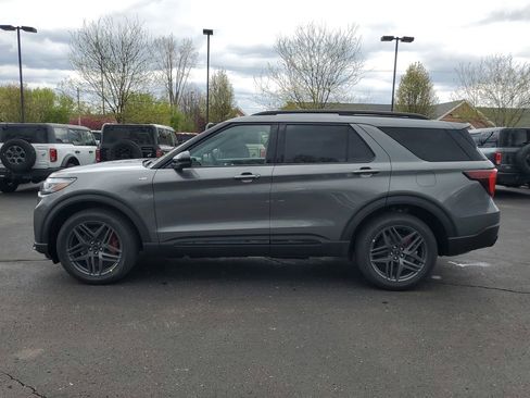 New 2026 Ford Explorer ST-Line AWD/4WD image 42