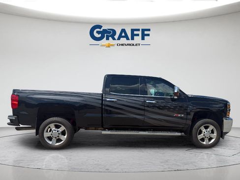 Used 2019 Chevrolet Silverado 2500 LTZ w/ Vortec Plus Package AWD/4WD image 9