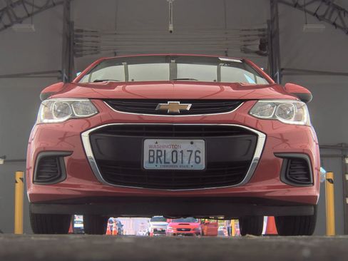 Used 2017 Chevrolet Sonic LS image 3