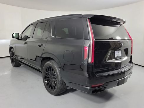 Used 2023 Cadillac Escalade Premium Luxury w/ Performance Package RWD image 4