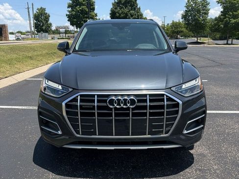 Used 2021 Audi Q5 2.0T Premium w/ Convenience Package AWD/4WD image 2
