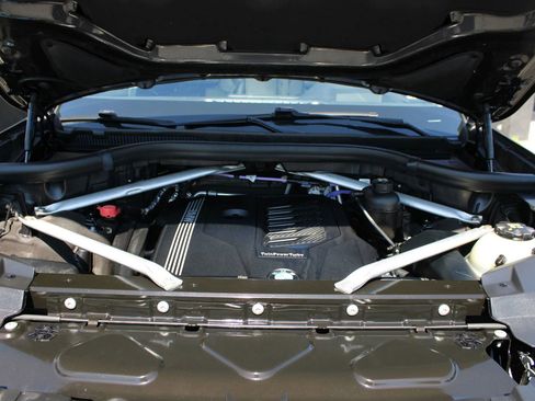 Used 2022 BMW X7 xDrive40i w/ Premium Package image 33