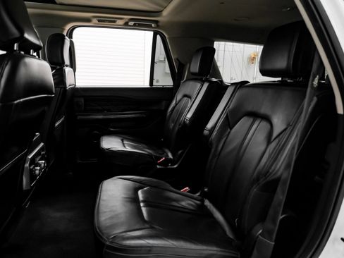 Used 2021 Ford Expedition Platinum AWD/4WD image 17