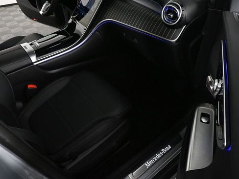 Certified 2025 Mercedes-Benz GLC 300 image 22